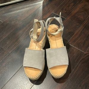 Dolce vita wedges
